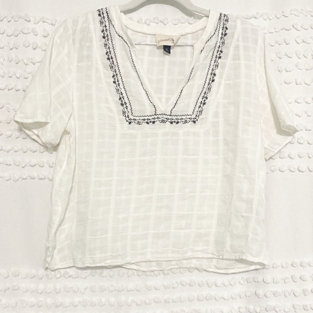 Universal Thread White Windowpane Embroidered Top… - image 2